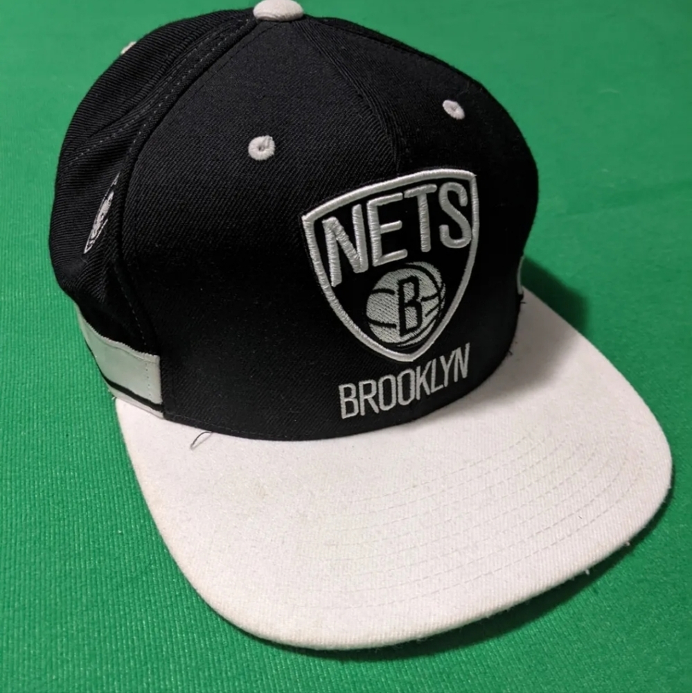Brooklyn Nets NBA Mitchell & Ness snap back hat